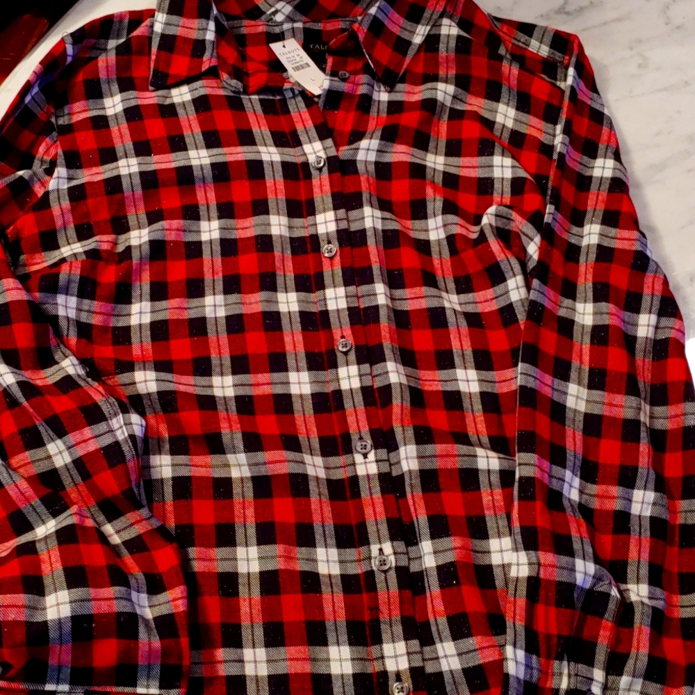 Woman's button down shirt